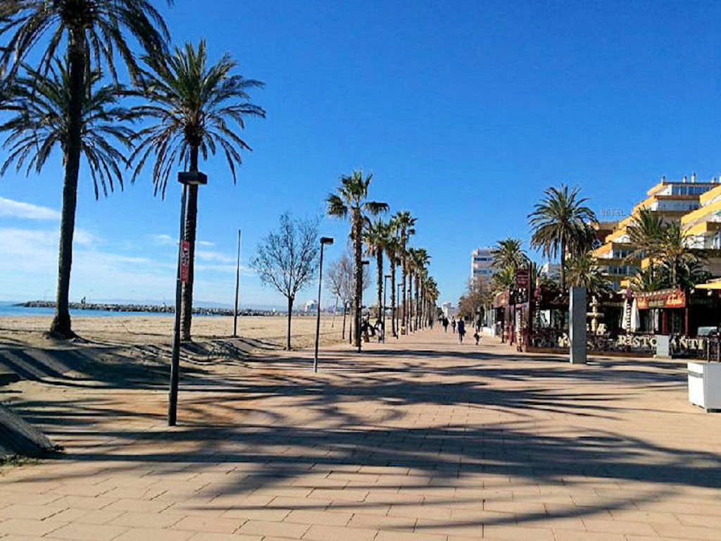 Roses an der Costa Brava, Urlaub am Mittelmeer Roses an der Costa Brava, Urlaub am Mittelmeer