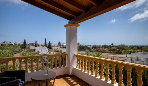 IB 814 Villa exclusive pour 8 personnes avec une piscine privée à Ibiza près de Sant Jordi de Ses Salines