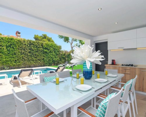 Moraira erleben – Luxus, Pool und Panoramablick!