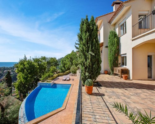 Exklusives Costa Brava Ferienhaus www.spanien-web.