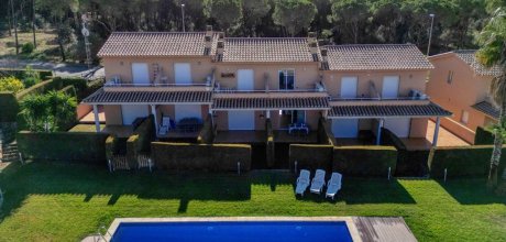 EC 303/3 Maison pour 6 personnes avec piscine commune à l'Escala sur la Costa Brava en Espagne
