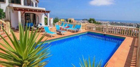 DE 928 Exclusive holiday home for 10 persons with private pool and sea views near Dénia on the Costa Blanca