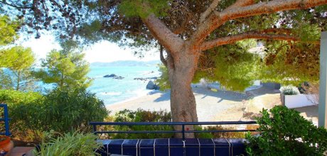 LA 229 Modernes Ferienhaus für 6 Personen am Strand Les Tonyines bei Llança an der Costa Brava