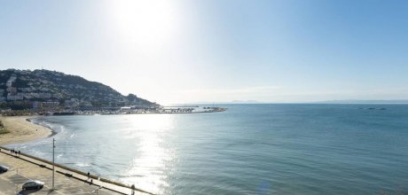 RS 103/1 Studio-Ferienwohnung für 2 Personen mit Meerblick an der Strandpromanade von Rosas an der Costa Brava