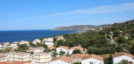 LA 110/4 Ferienwohnung für 4 Personen mit Meerblick nahe am Strand bei Llançà an der Costa Brava