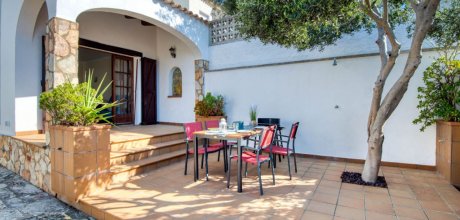 EC 202 Maison de vacances près de la plage pour 4 personnes à l'Escala sur la Costa Brava en Espagne