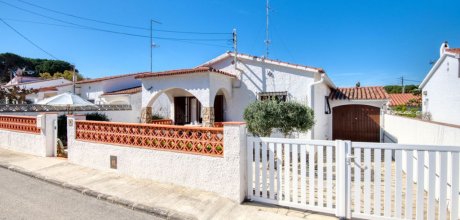 EC 214 Maison de vacances pour 4 personnes près de la plage à l'Escala sur la Costa Brava en Espagne