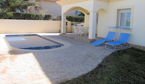 ED 625 Moderne Ferienvilla für 6 Personen in Strandnähe mit privatem Pool in Riumar - Ebro Delta an der Costa Dorada