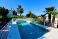 Profitez de vos vacances à Dénia sur la Costa Blanca dans cette spacieuse villa de vacances pour 8 personnes – avec piscine privée et vue sur la mer.