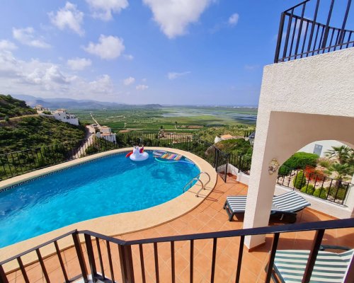 Ferienvilla bei Dénia mit Blick auf das Naturschutzgebiet Monte Pego