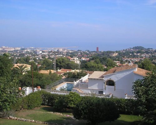  Ferienhaus mit Panorama-Meerblick in Dénia an der Costa Blanca in Spanien für 4 Personen