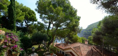 BG 831 Villa exclusiva para 9 personas con piscina privada y vistas al mar en Sa Tuna Costa Brava