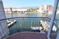 Apartment in Empuriabrava on the canal for rent