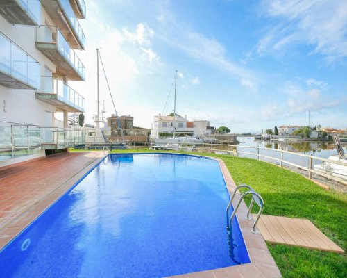 Ferienwohnung mit Pool in Santa Margarita, Costa Brava mieten