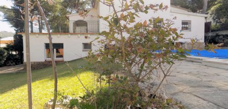 EC 808 Casa cerca de la playa para 8 personas con piscina privada en l`Escala en la Costa Brava en España