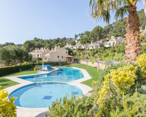 Spanien Ferienhaus mit Schwimmbad mieten