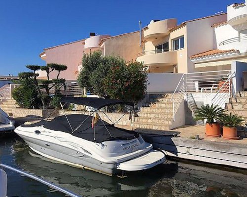 Exklusive Ferienvilla Empuriabrava für 6 Personen-privater Pool-Bootsplatz Costa Brava mieten