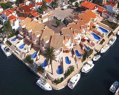 Exklusive Ferienvilla Empuriabrava für 6 Personen-privater Pool-Bootsplatz Costa Brava mieten