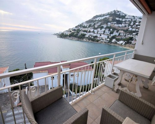 Komfortables Apartment nahe Strand in Canyelles, Roses, Costa Brava