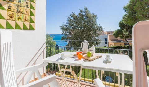 PA 130/2 Apartment for 4/5 persons near the Beach – Sea View in Calella de Palafrugell – Costa Brava – Spain