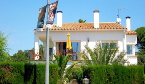 PA 144/2 Beachside Holiday Apartment for 6 persons in Calella de Palafrugell – Costa Brava, Spain