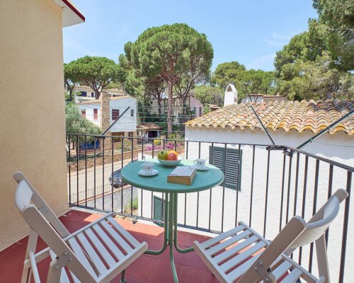 Llafranc Costa Brava nur wenige Schritte vom Strand modernes Appartement zu vermieten