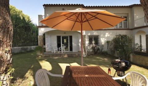 EC 219/3 Holiday home near the beach for 4 persons in l`Escala on the Costa Brava