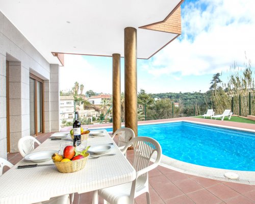 Exklusive Moderne Ferienvilla Lloret de Mar Spanien