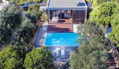 LL 661 Exklusive Ferienvilla für 6 Personen mit privatem Pool bei Lloret de Mar an der Costa Brava