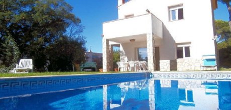 TU 611 Villa for 6 persons with private pool in Tamariu Costa Brava