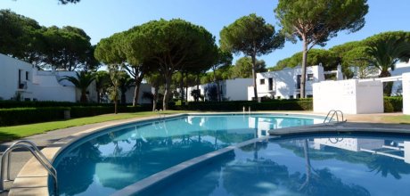 PP 306/4 Ferienhaus für 6 Personen mit Schwimmbad am Playa de Pals an der Costa Brava